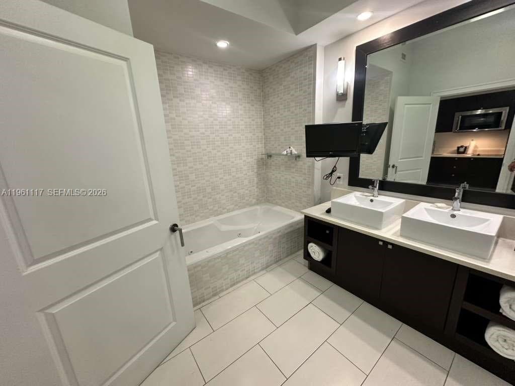 5300 NW 87th Ave # 910, Doral FL 33178 — 11