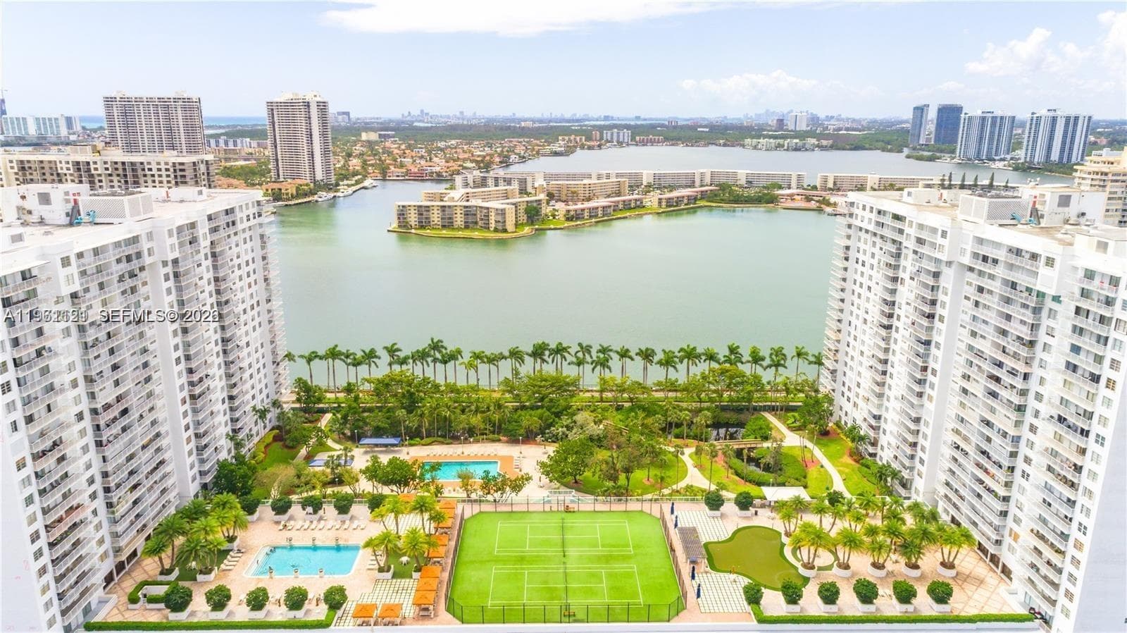 2801 NE 183rd St # 310W, Aventura FL 33160 — 14