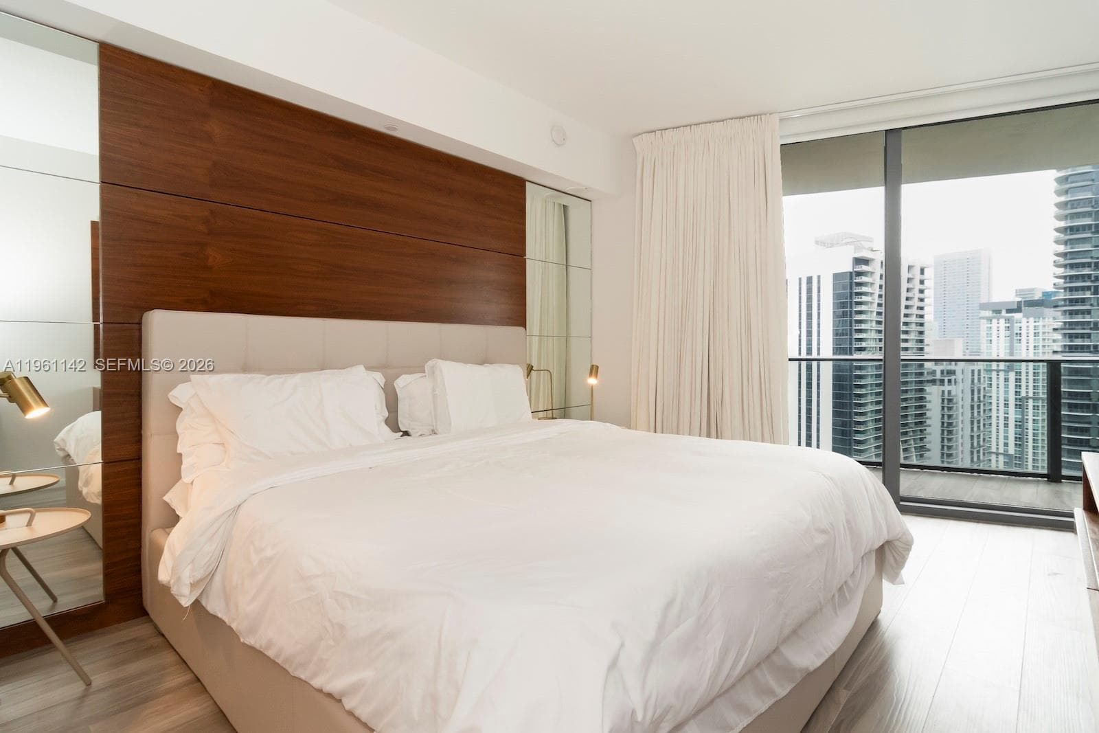 801 S Miami Ave # 3803, Miami FL 33130 — 19