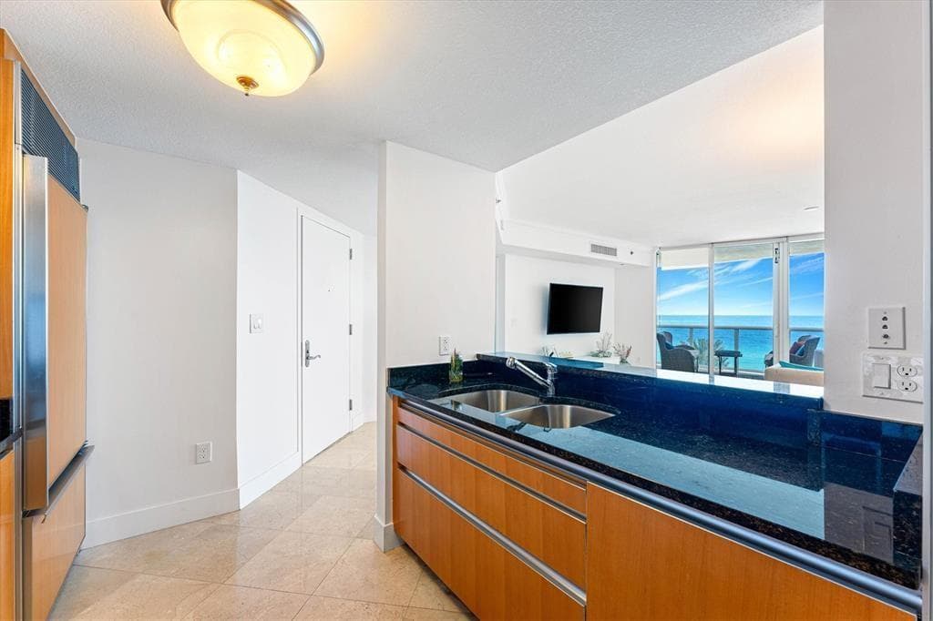 17201 Collins Avenue # 805, Sunny Isles Beach FL 33160 — 9