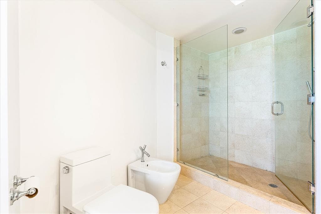 17201 Collins Avenue # 805, Sunny Isles Beach FL 33160 — 24