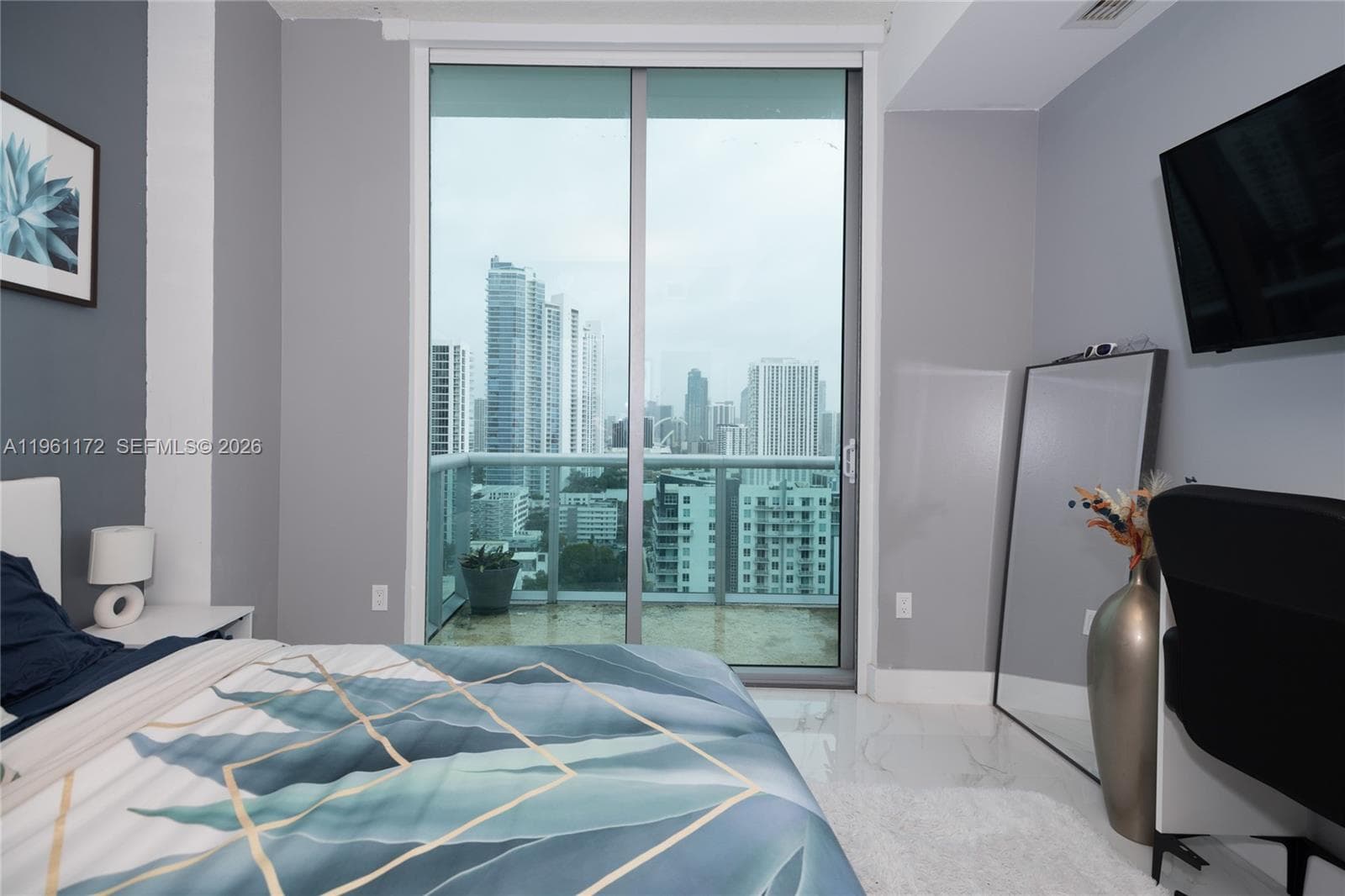 333 NE 24th St # 1912, Miami FL 33137 — 22