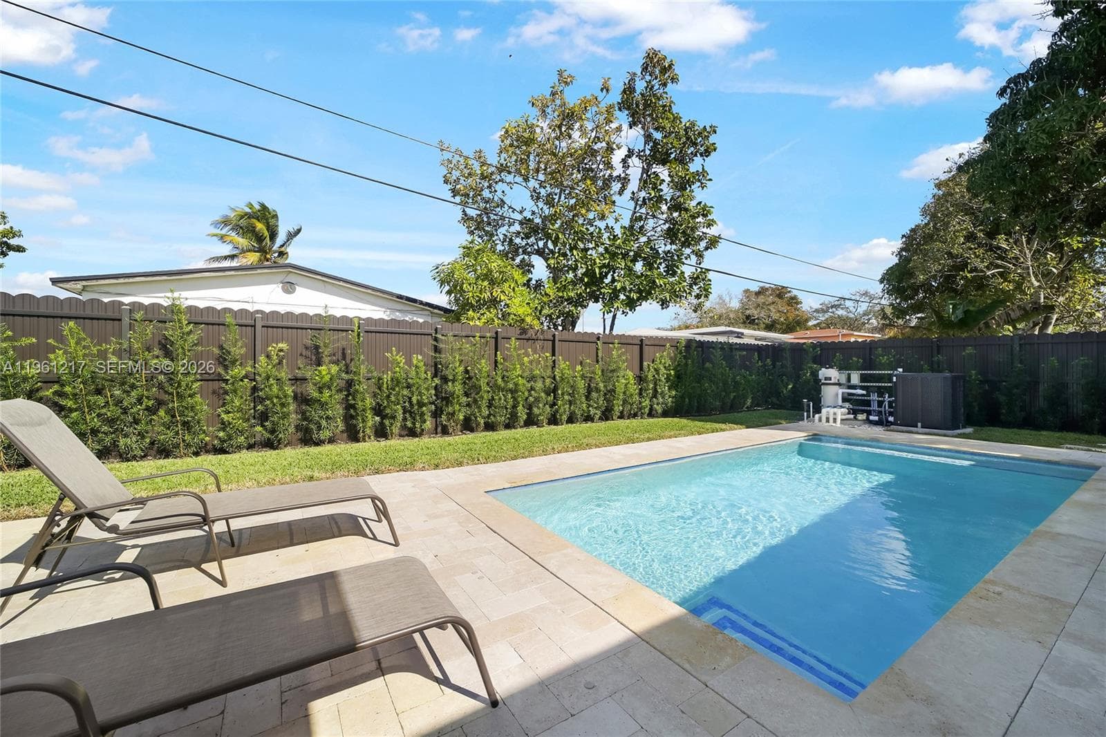 45 NE 124th Ter, North Miami FL 33161 — 62