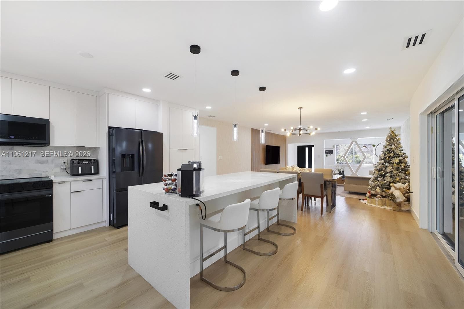45 NE 124th Ter, North Miami FL 33161 — 2