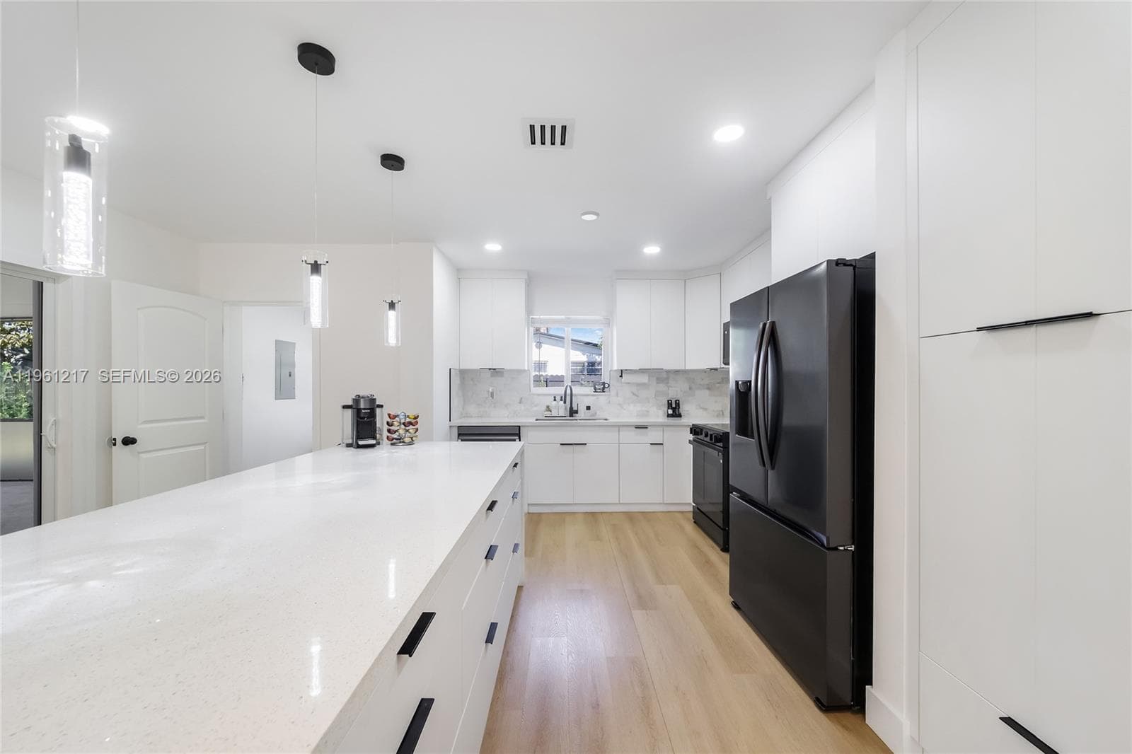 45 NE 124th Ter, North Miami FL 33161 — 24