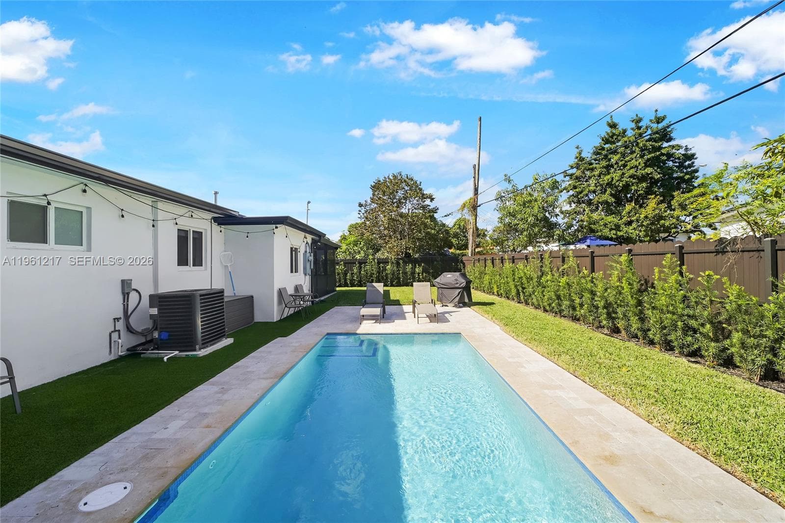 45 NE 124th Ter, North Miami FL 33161 — 61