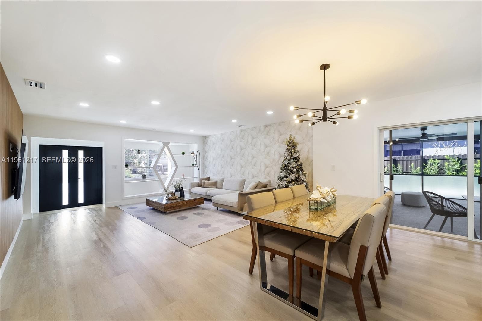 45 NE 124th Ter, North Miami FL 33161 — 18