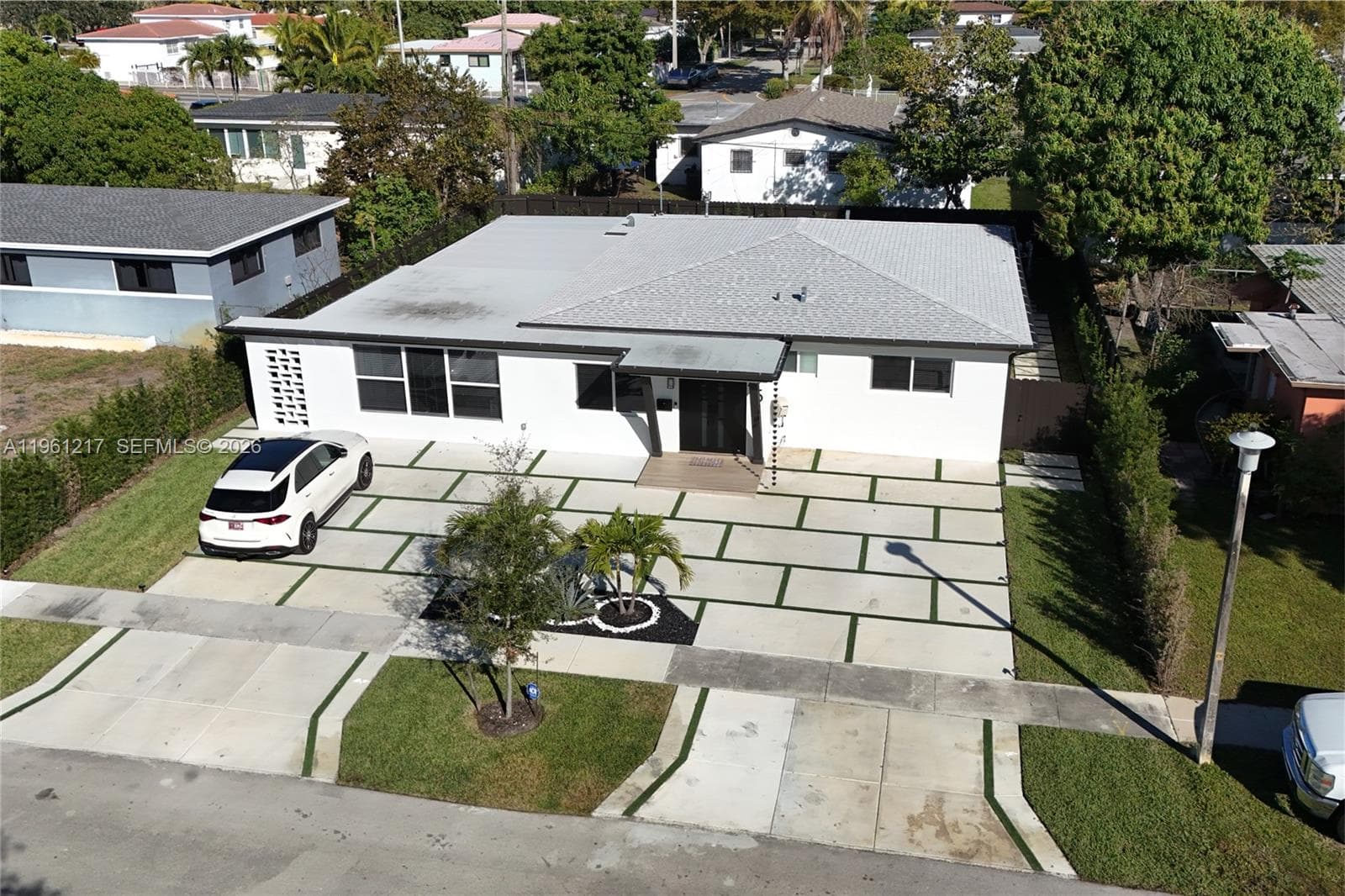 45 NE 124th Ter, North Miami FL 33161 — 70