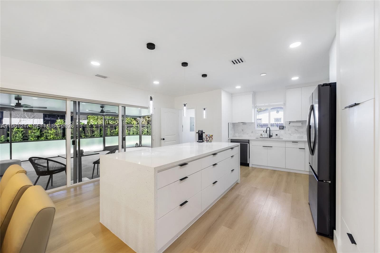 45 NE 124th Ter, North Miami FL 33161 — 21