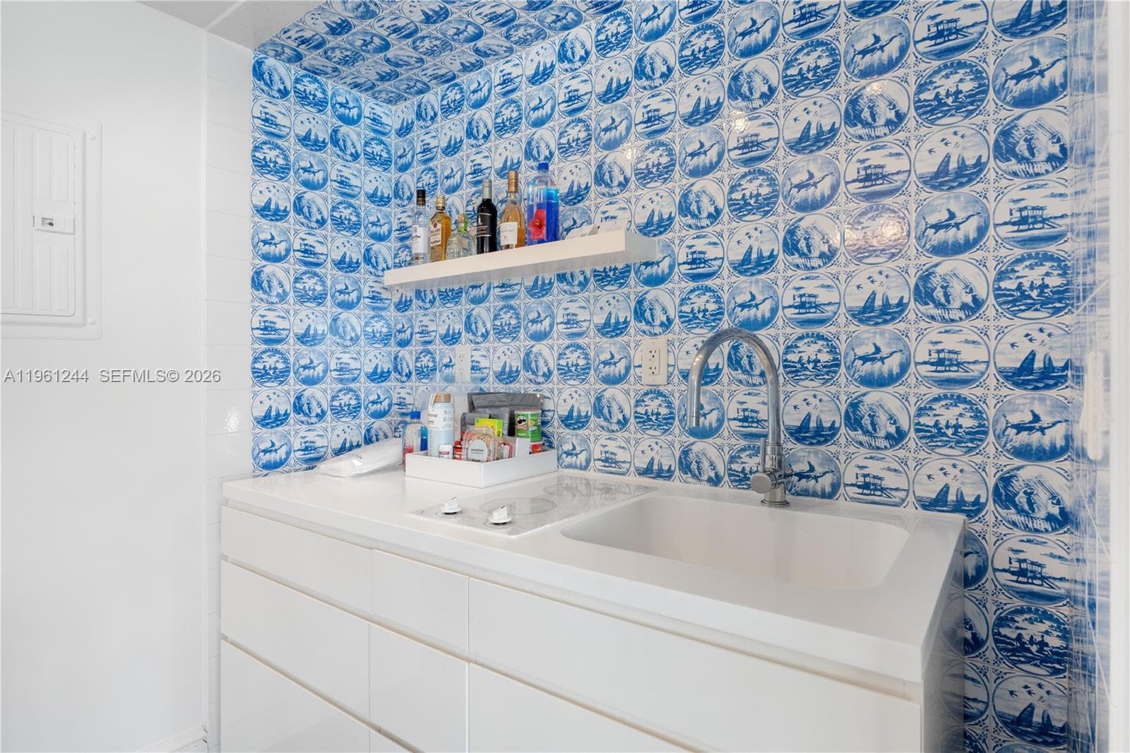 1100 West Ave # 408, Miami Beach FL 33139 — 16