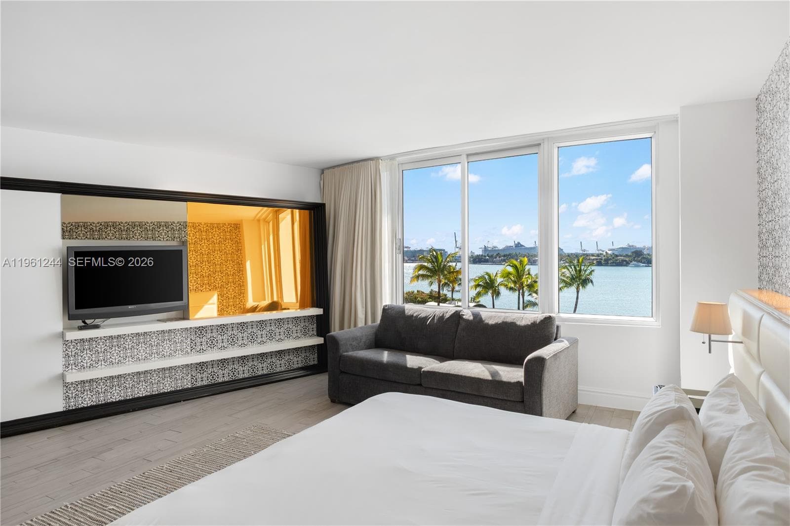 1100 West Ave # 408, Miami Beach FL 33139 — 1