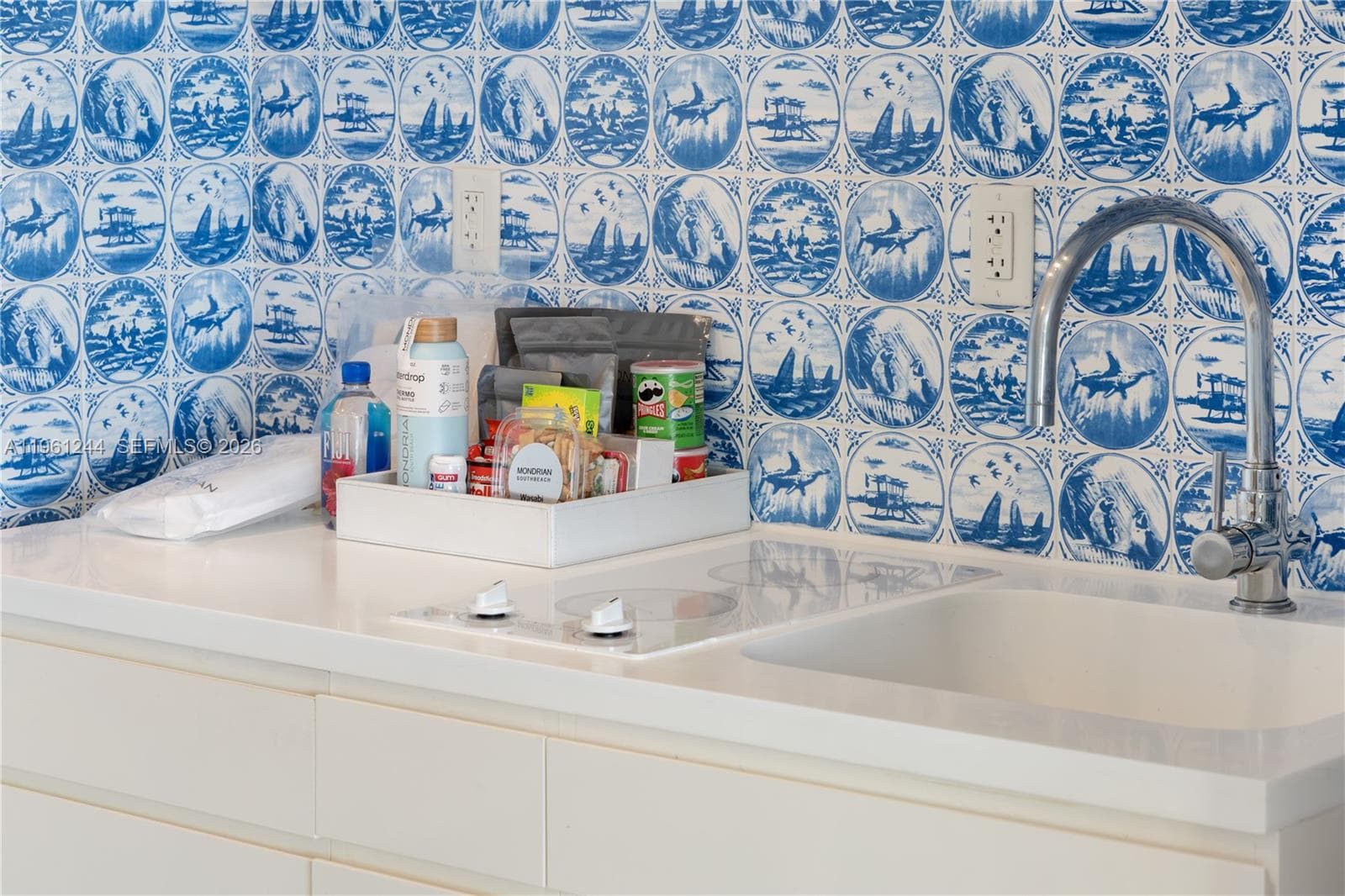 1100 West Ave # 408, Miami Beach FL 33139 — 14