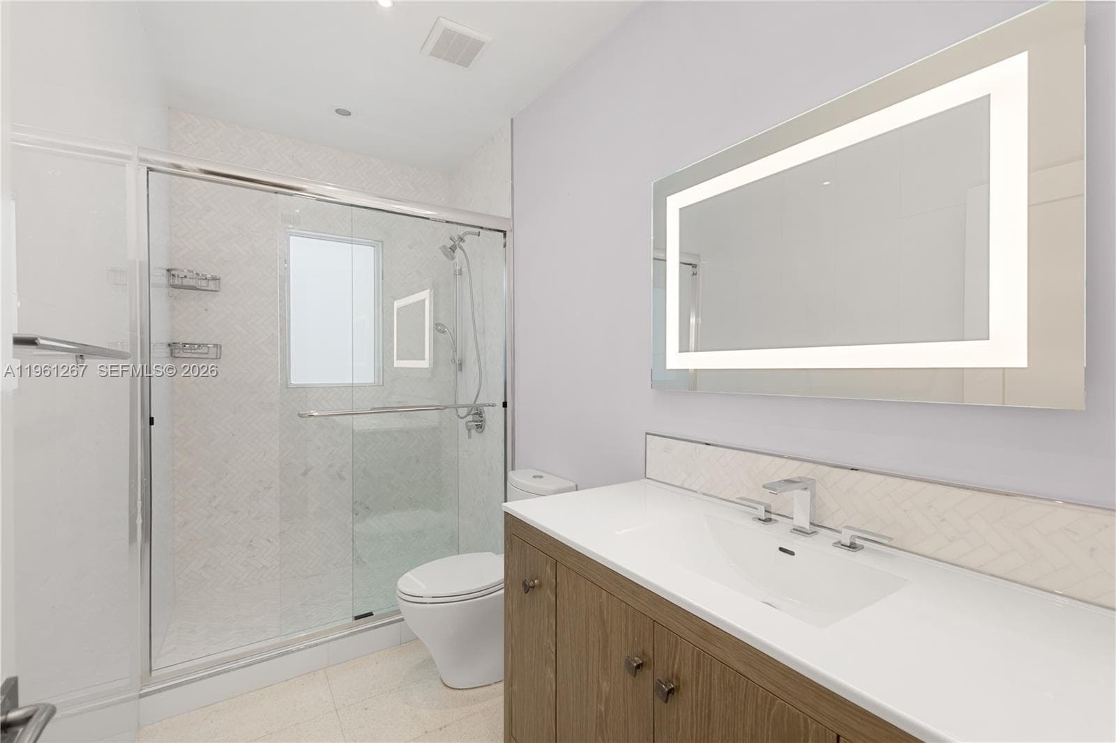 20205 W Oak Haven Cir, Miami FL 33179 — 20