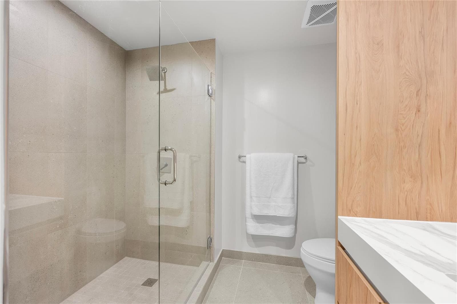 11 NE 6th Street # 907, Miami FL 33132 — 23