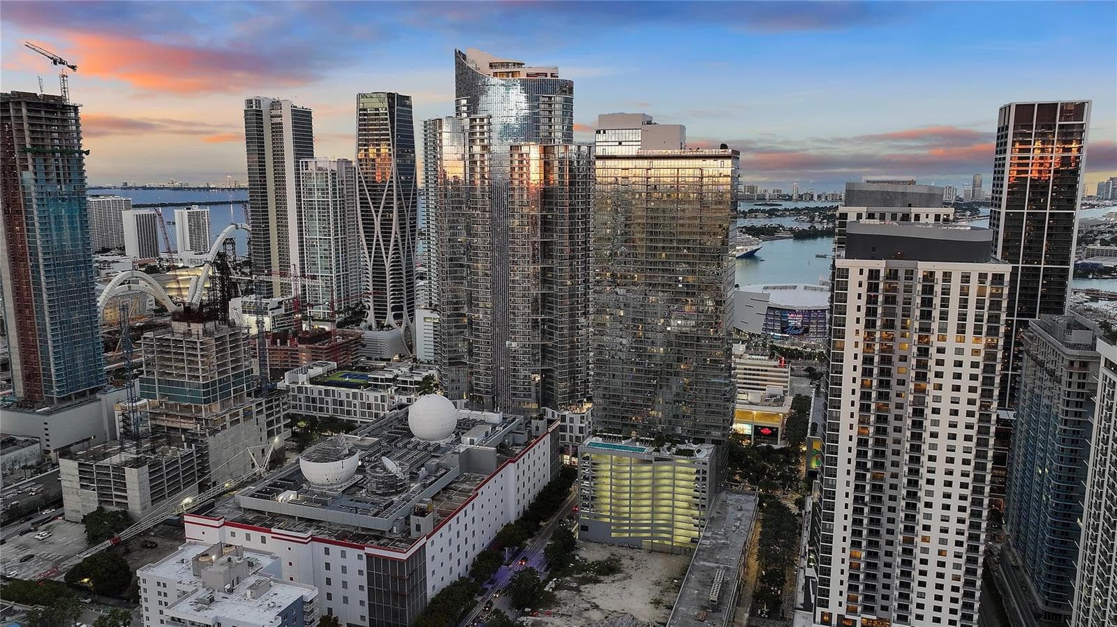 11 NE 6th Street # 907, Miami FL 33132 — 27