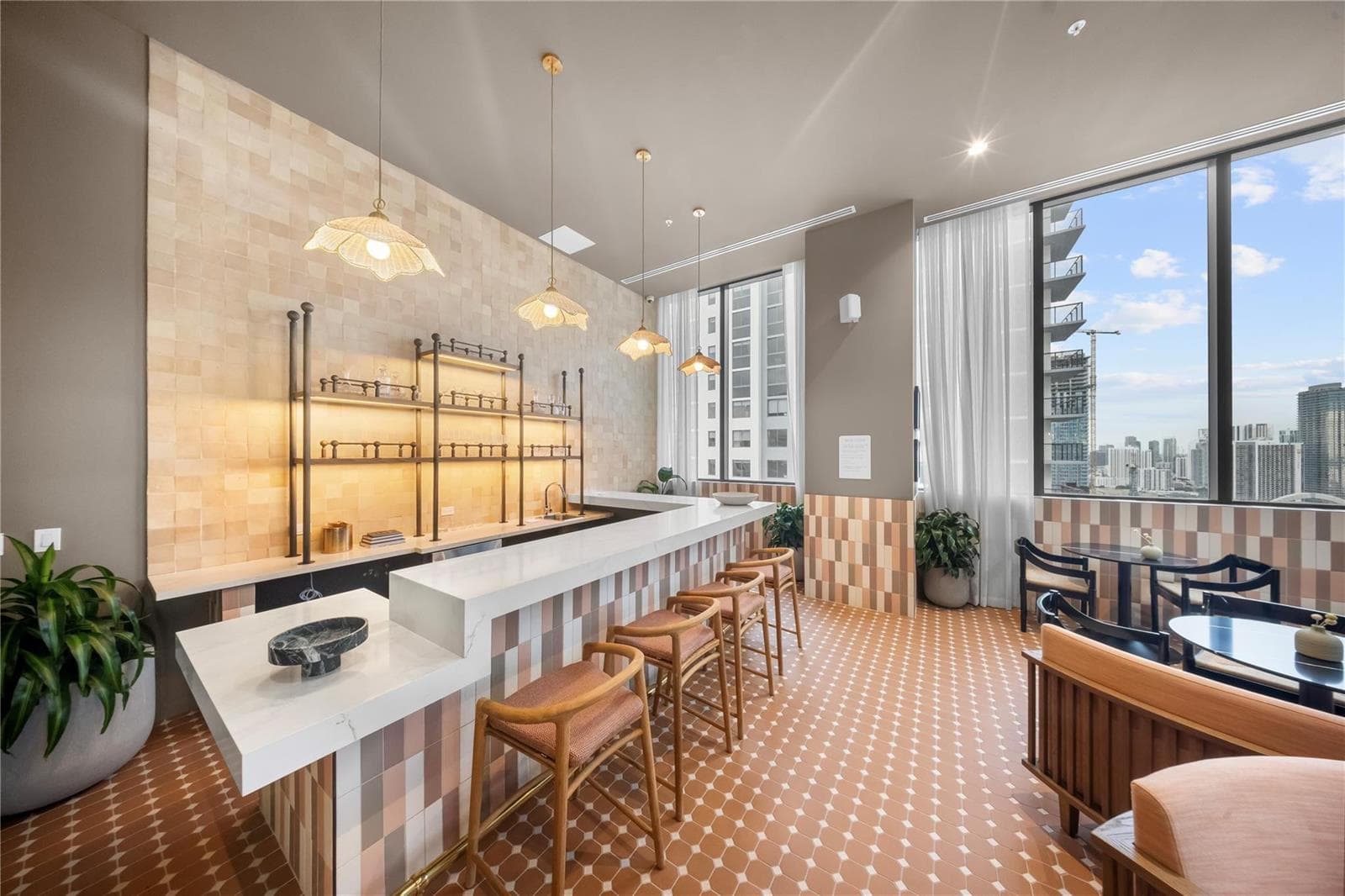11 NE 6th Street # 907, Miami FL 33132 — 47