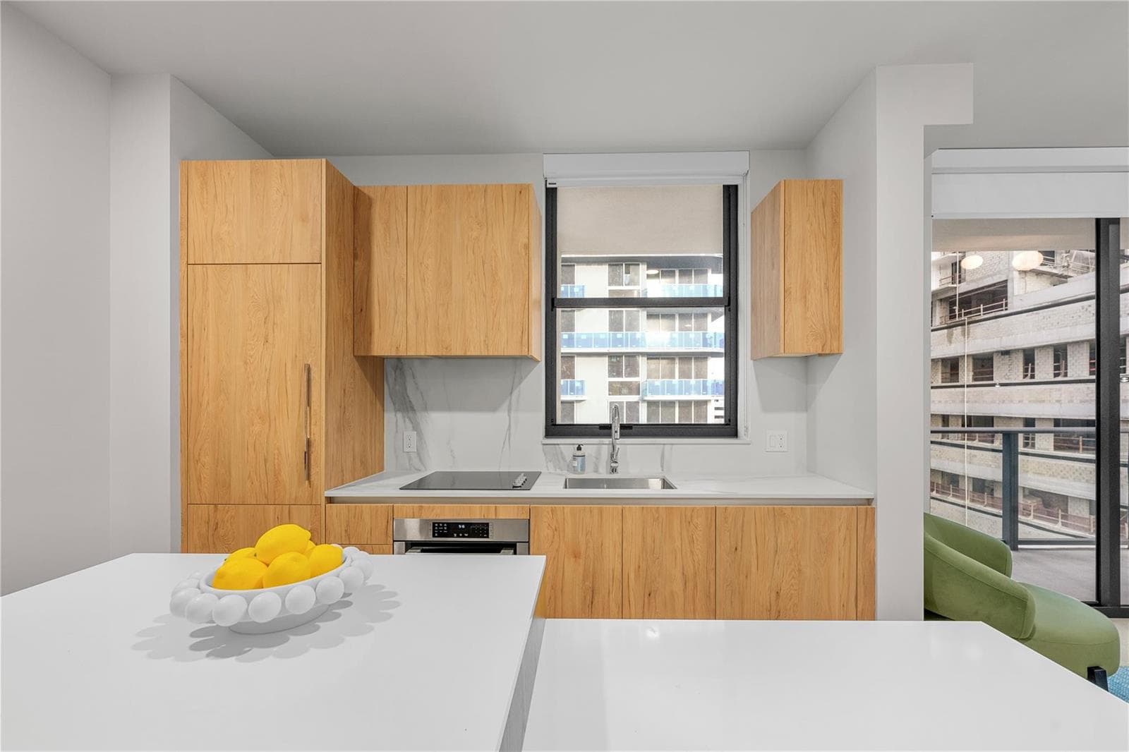 11 NE 6th Street # 907, Miami FL 33132 — 12