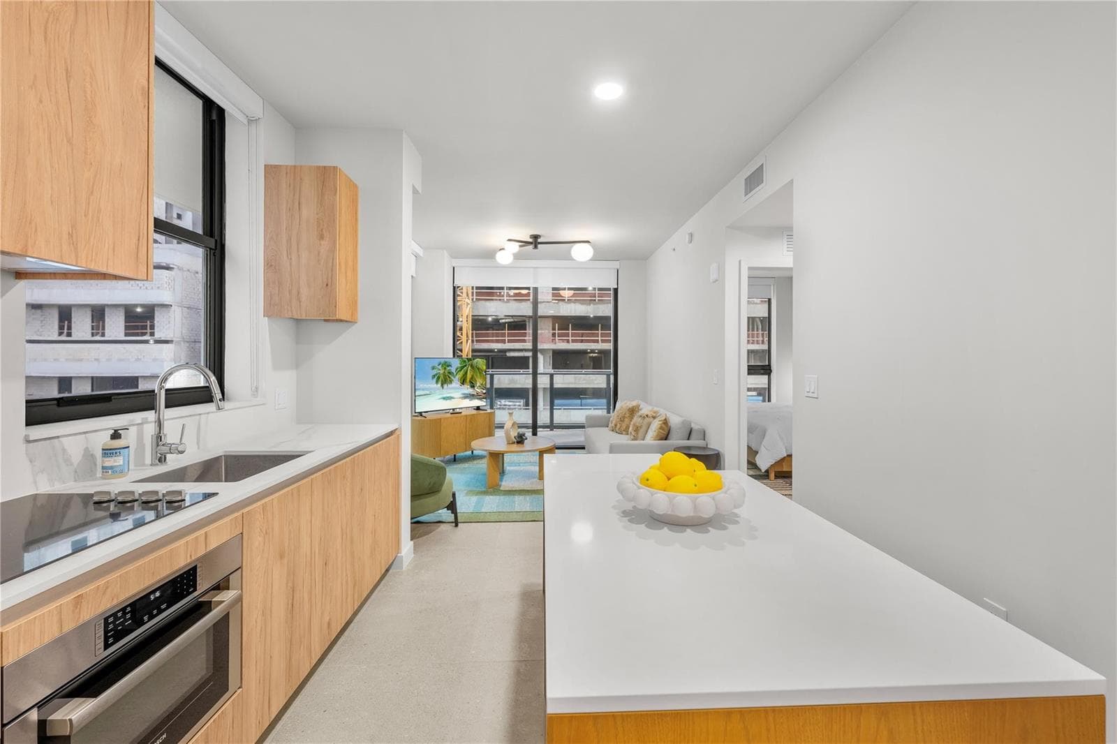 11 NE 6th Street # 907, Miami FL 33132 — 7