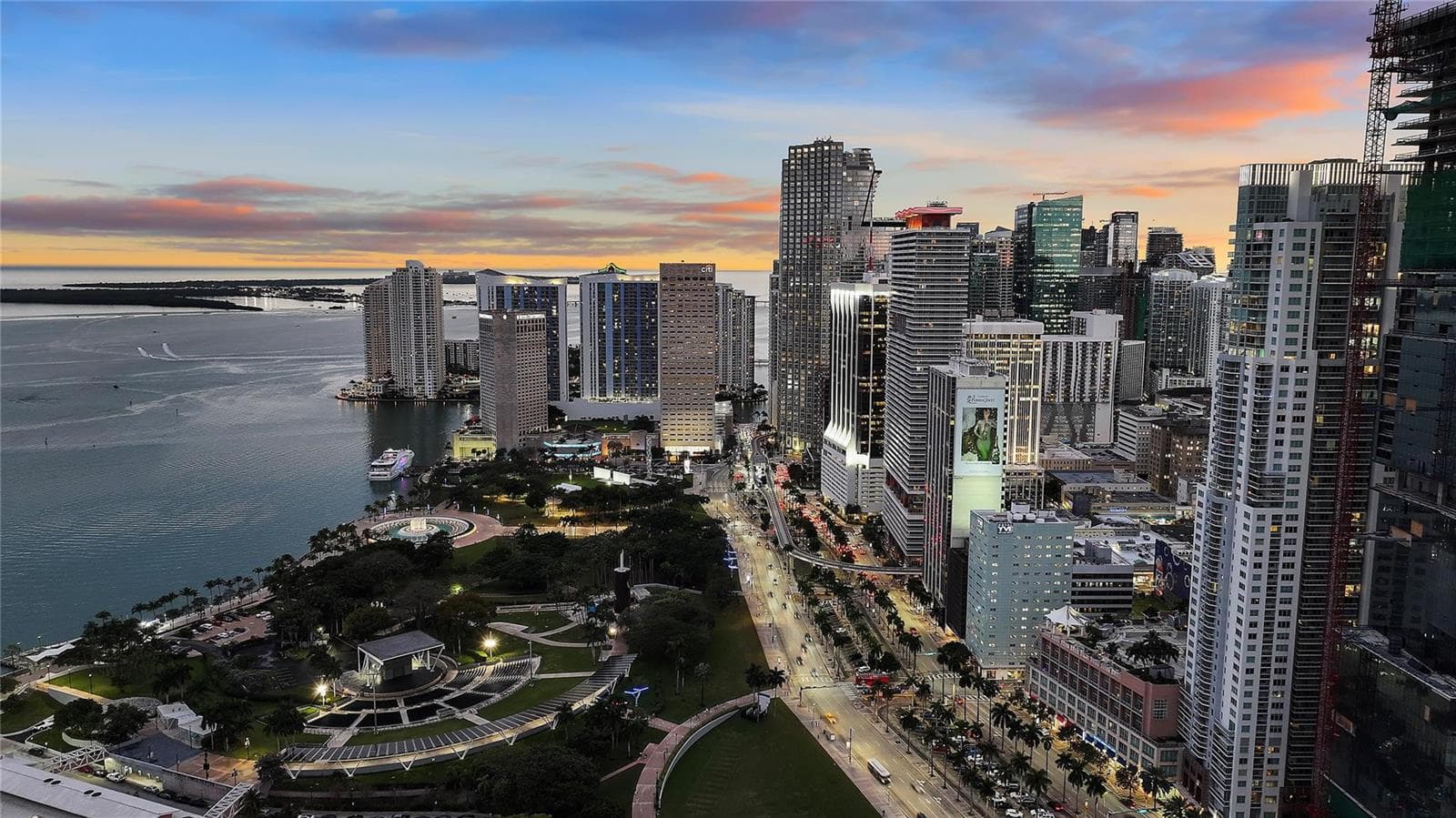 11 NE 6th Street # 907, Miami FL 33132 — 1