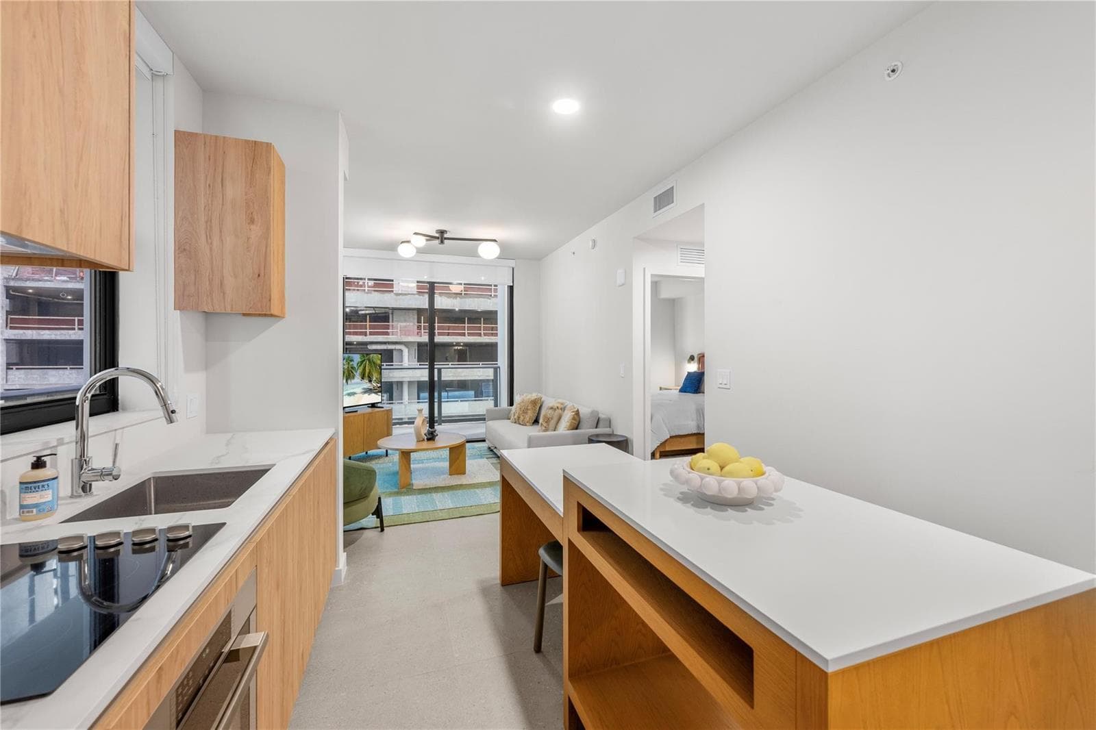 11 NE 6th Street # 907, Miami FL 33132 — 9