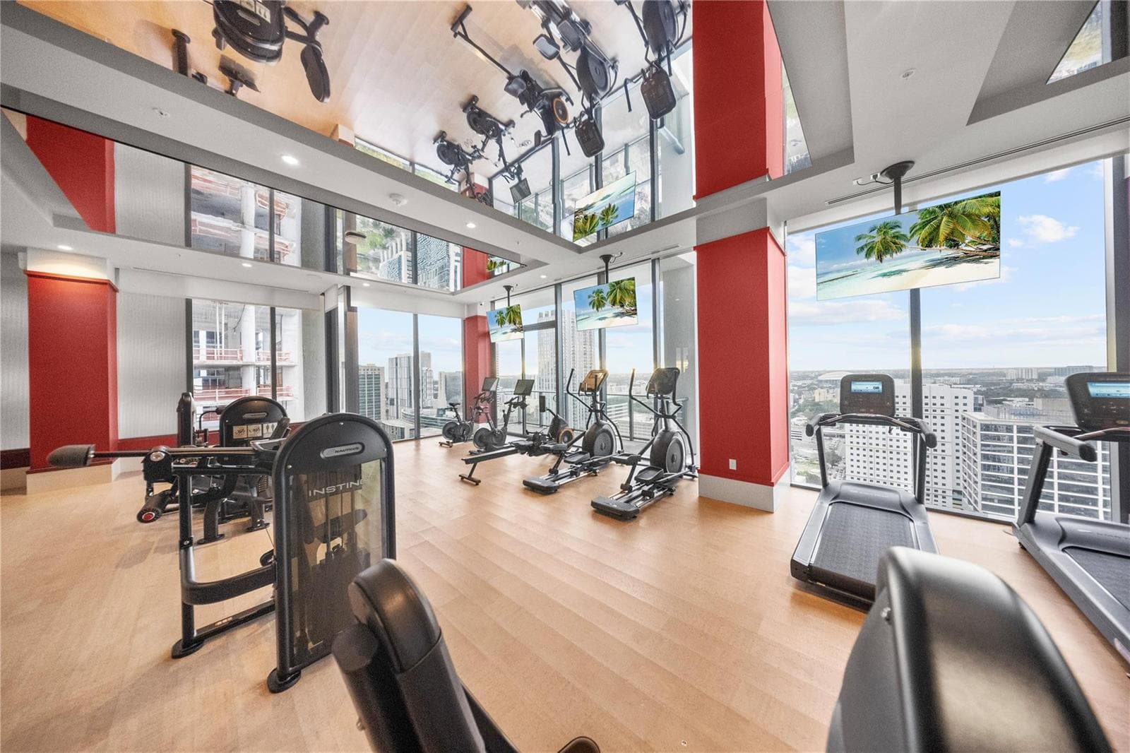 11 NE 6th Street # 907, Miami FL 33132 — 35