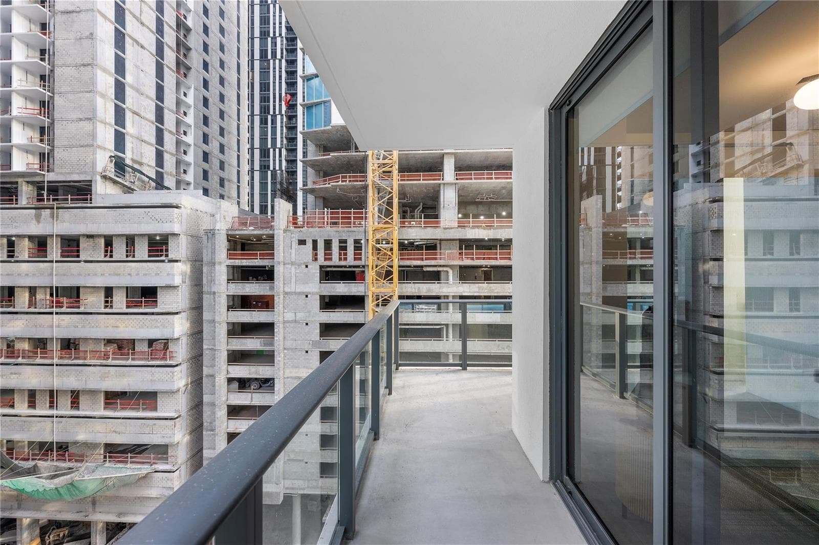 11 NE 6th Street # 907, Miami FL 33132 — 8