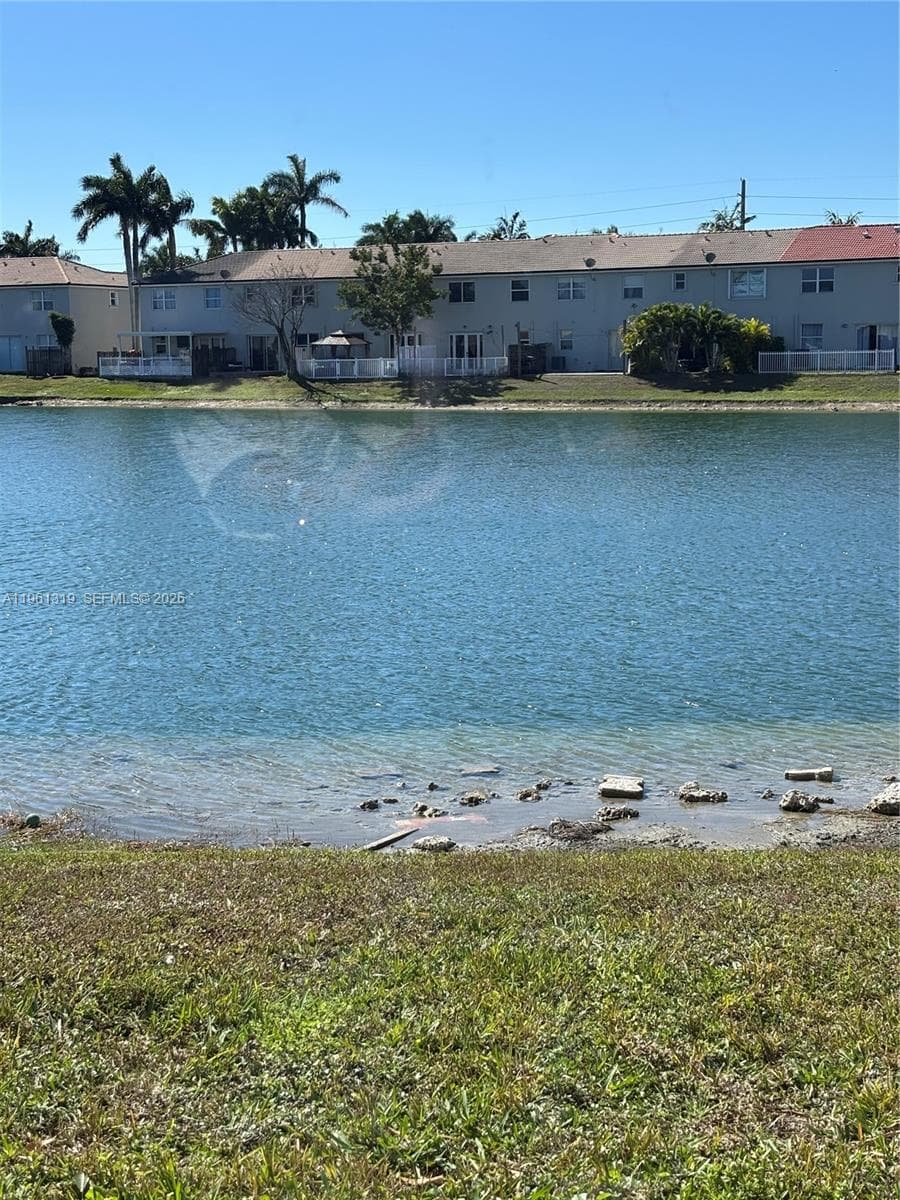 1044 NE 42nd Ter, Homestead FL 33033 — 8