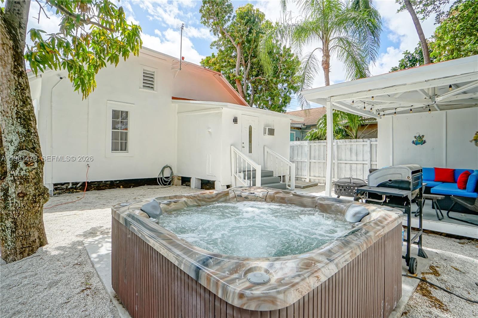 473 NE 61st St, Miami FL 33137 — 33