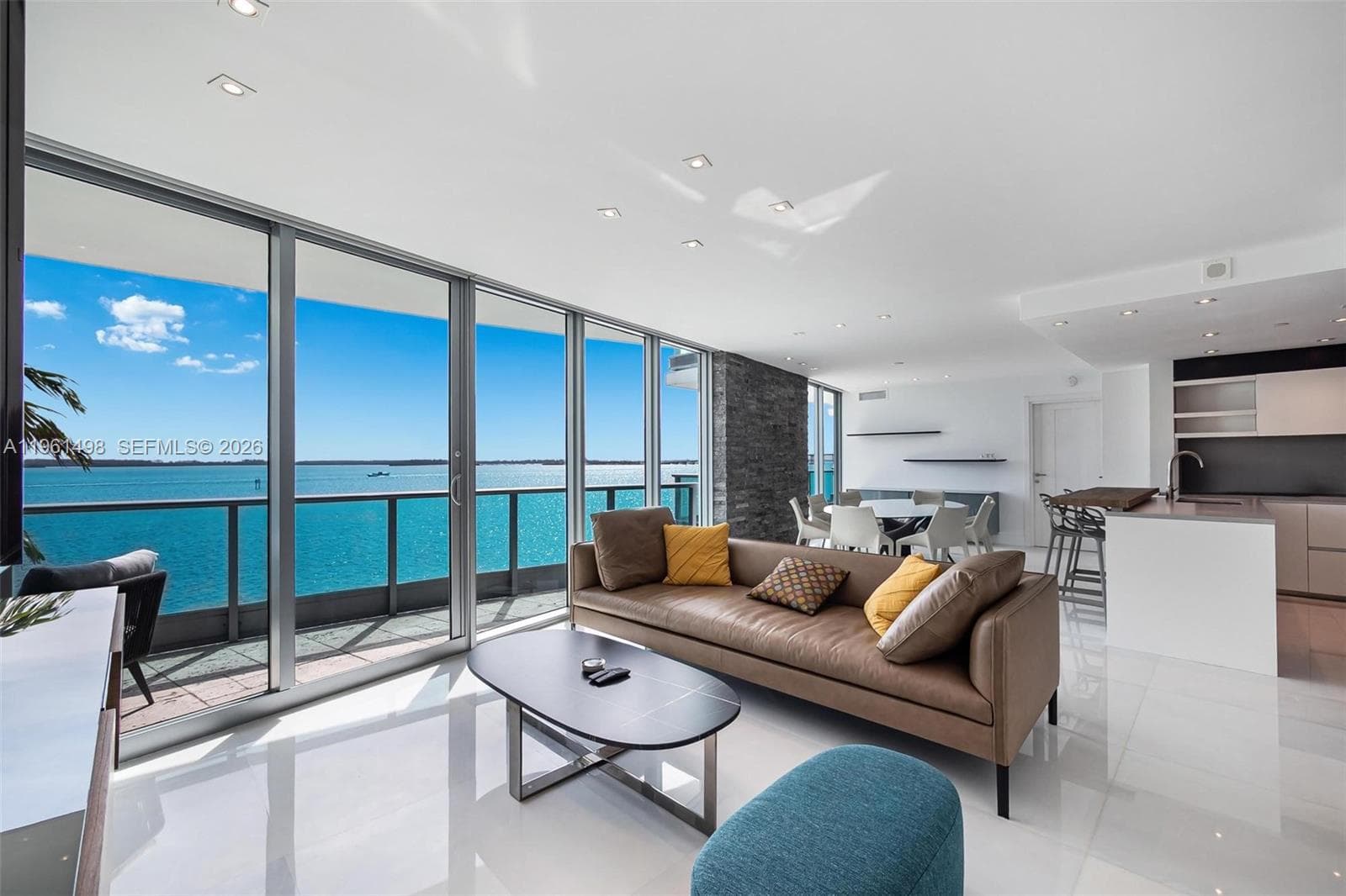 1331 Brickell Bay Dr # 33, Miami FL 33131 — 2