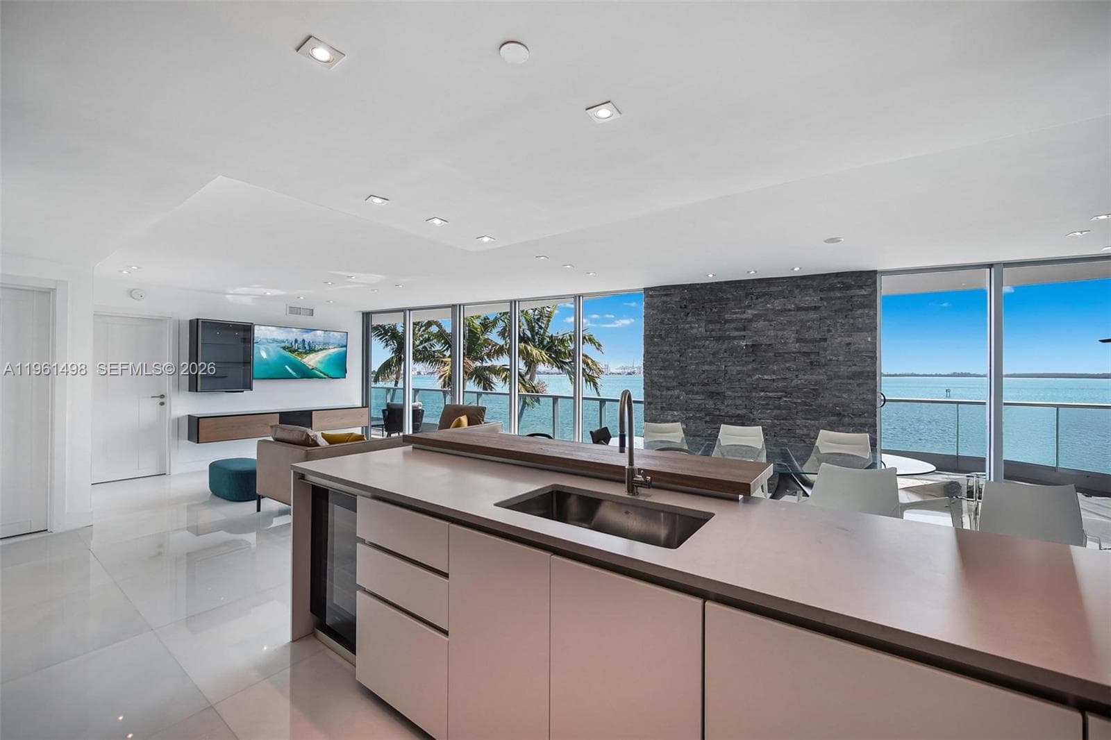 1331 Brickell Bay Dr # 33, Miami FL 33131 — 6