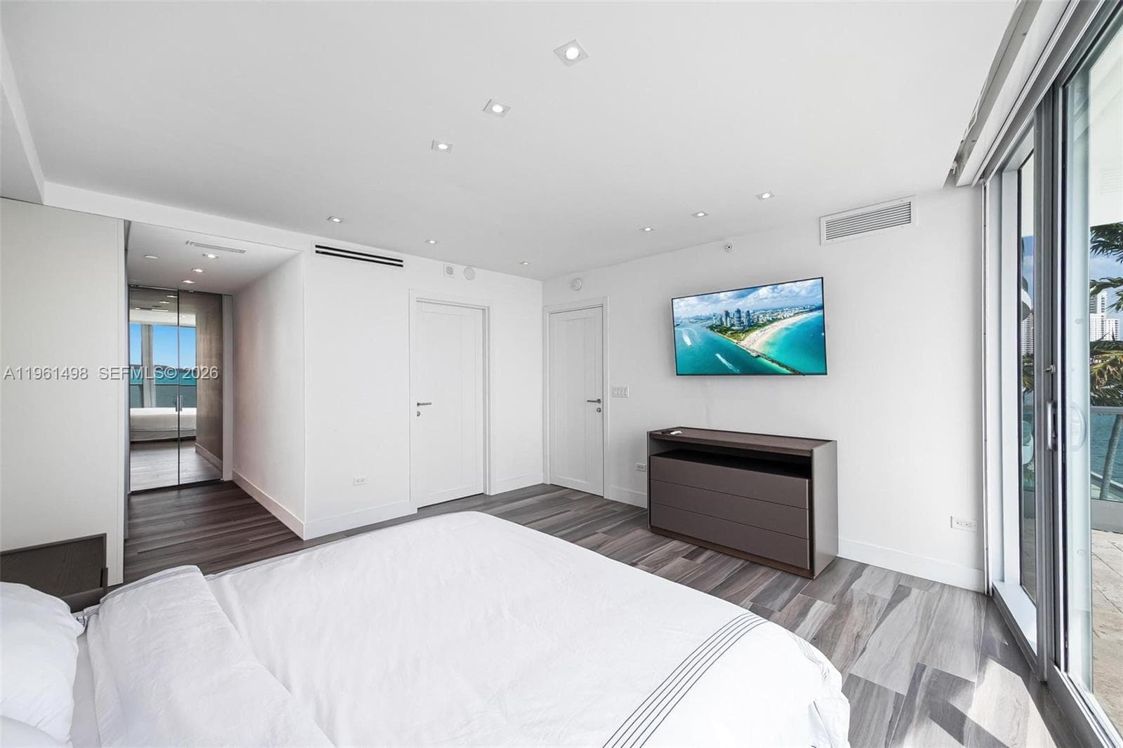 1331 Brickell Bay Dr # 33, Miami FL 33131 — 10