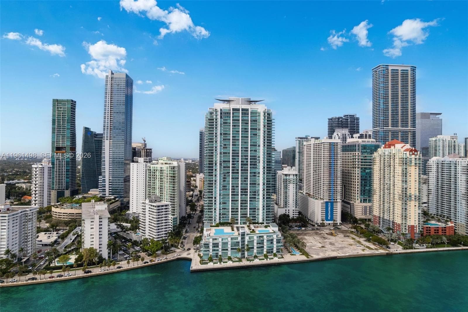 1331 Brickell Bay Dr # 33, Miami FL 33131 — 21