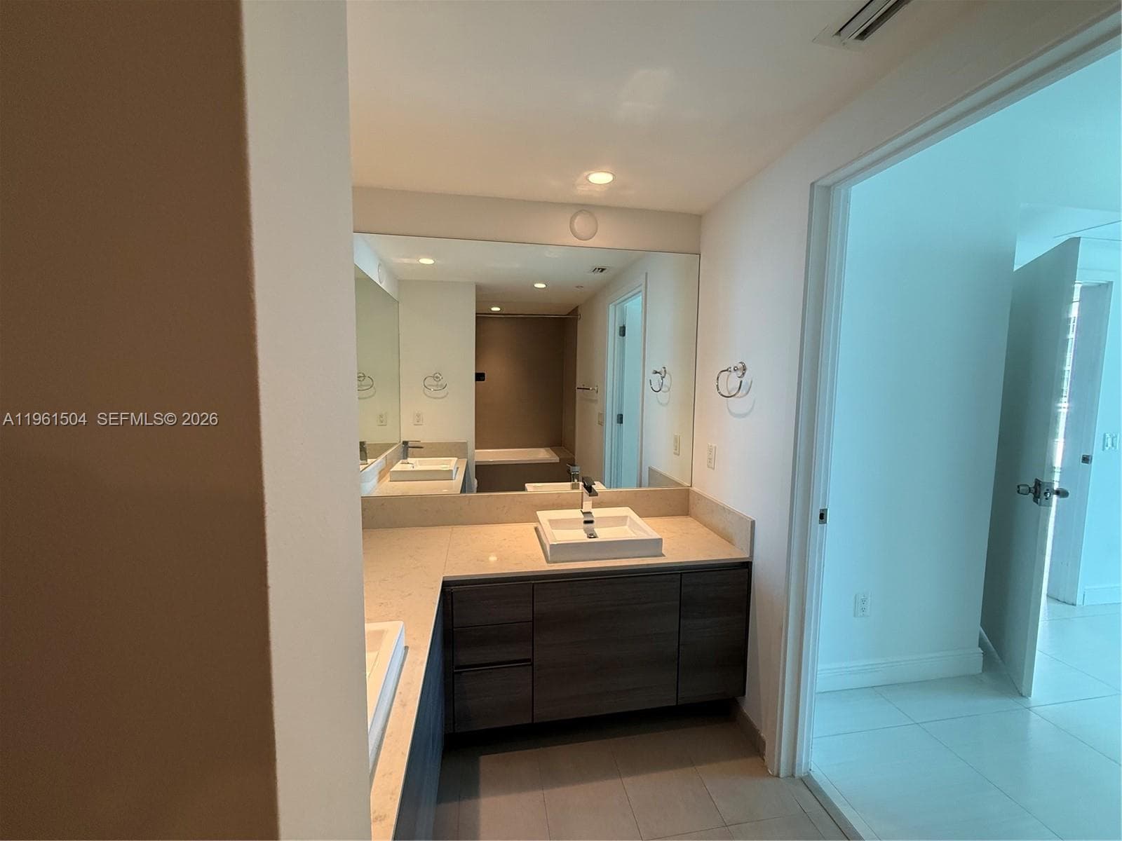 1080 Brickell Ave # 3204, Miami FL 33131 — 12