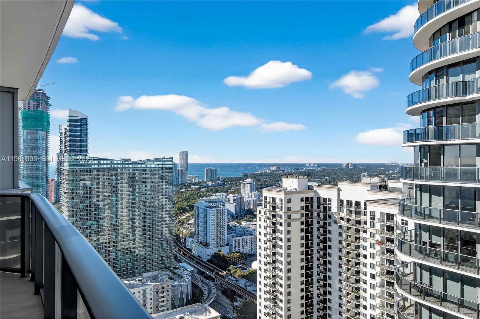 45 SW 9th St # 3807, Miami FL 33130 — 15
