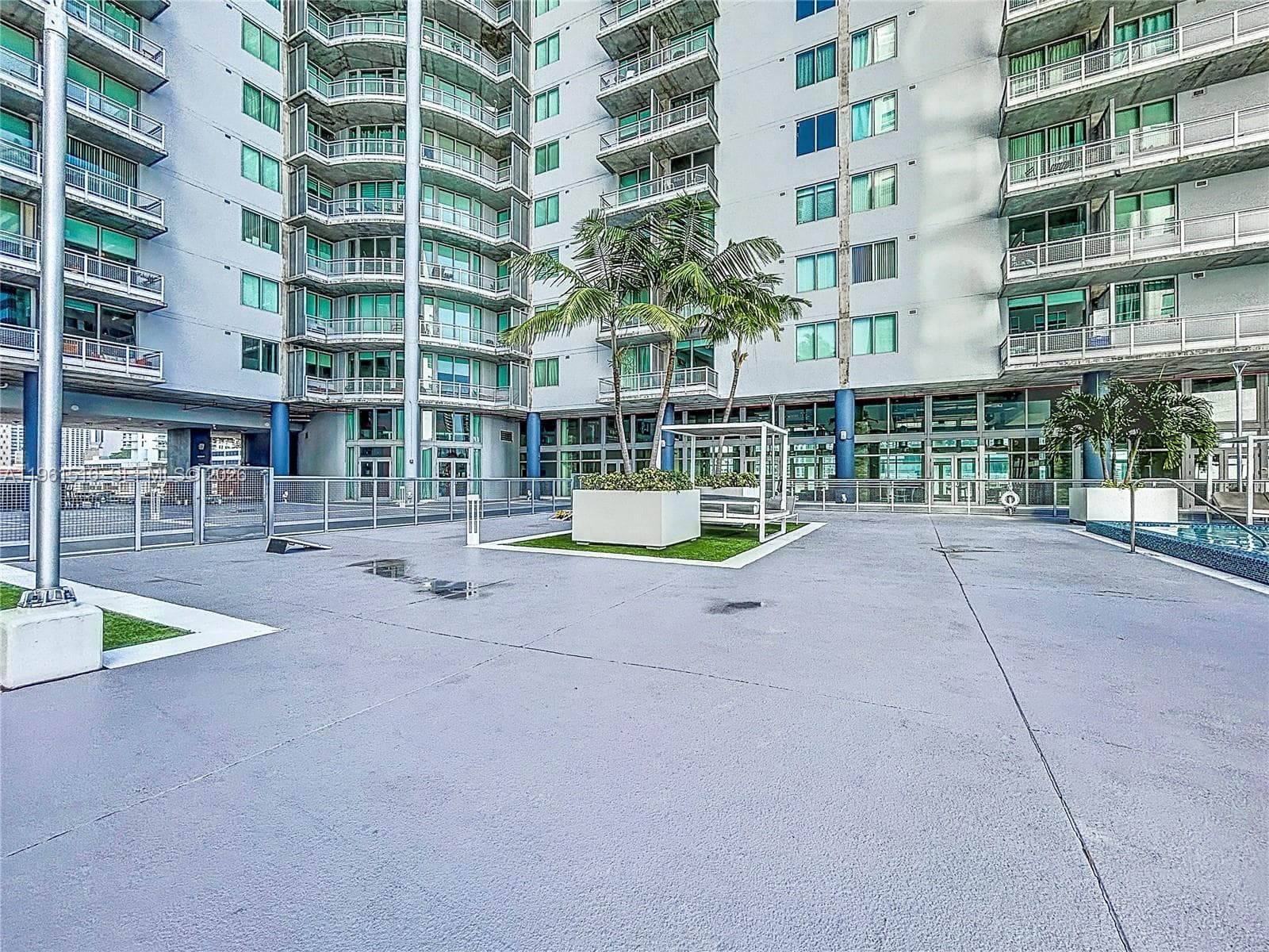 690 SW 1st Ct # 1232, Miami FL 33130 — 57