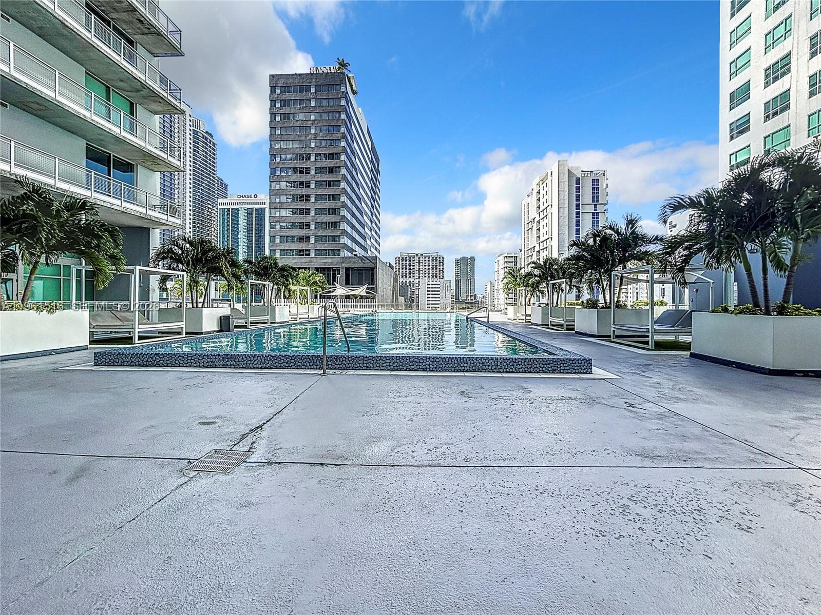 690 SW 1st Ct # 1232, Miami FL 33130 — 60