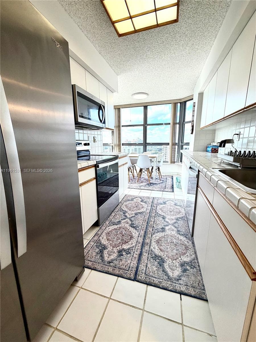 3530 Mystic Pointe Dr # 2605, Aventura FL 33180 — 12