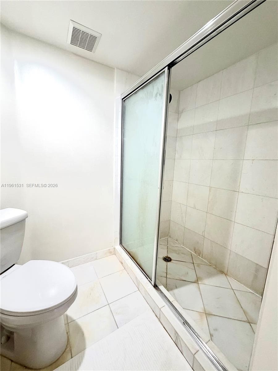 3530 Mystic Pointe Dr # 2605, Aventura FL 33180 — 26