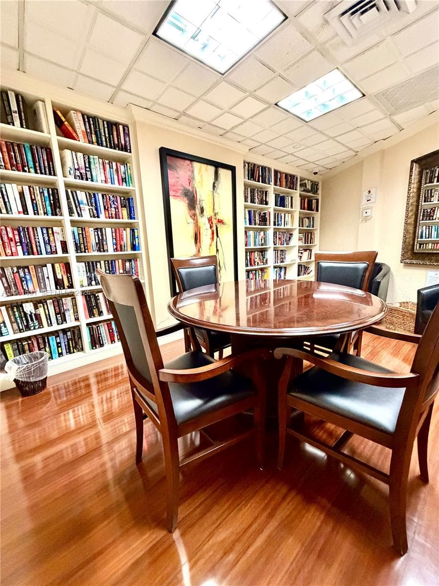 3530 Mystic Pointe Dr # 2605, Aventura FL 33180 — 34