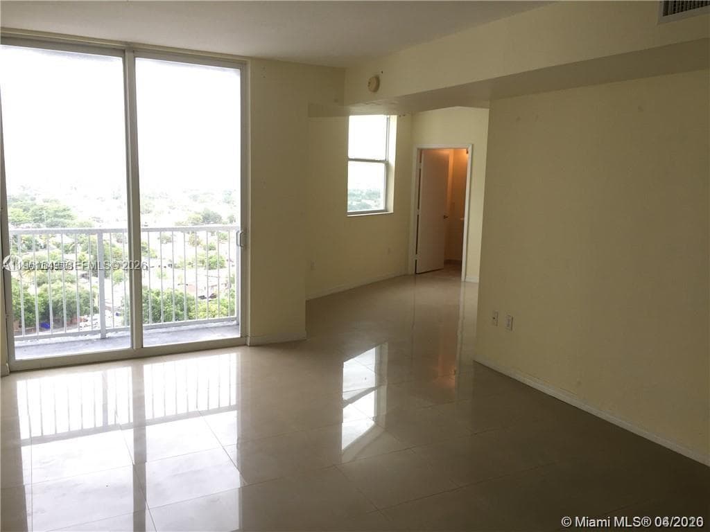 1 Glen Royal Pkwy # 1404, Miami FL 33125 — 2