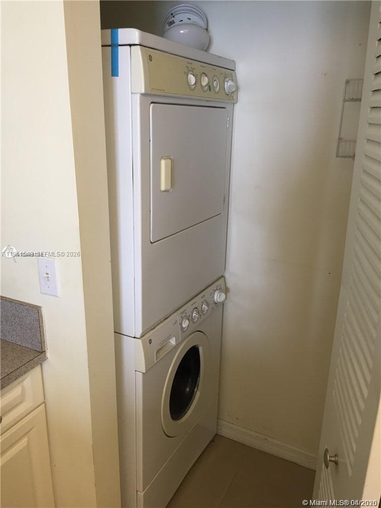 1 Glen Royal Pkwy # 1404, Miami FL 33125 — 12