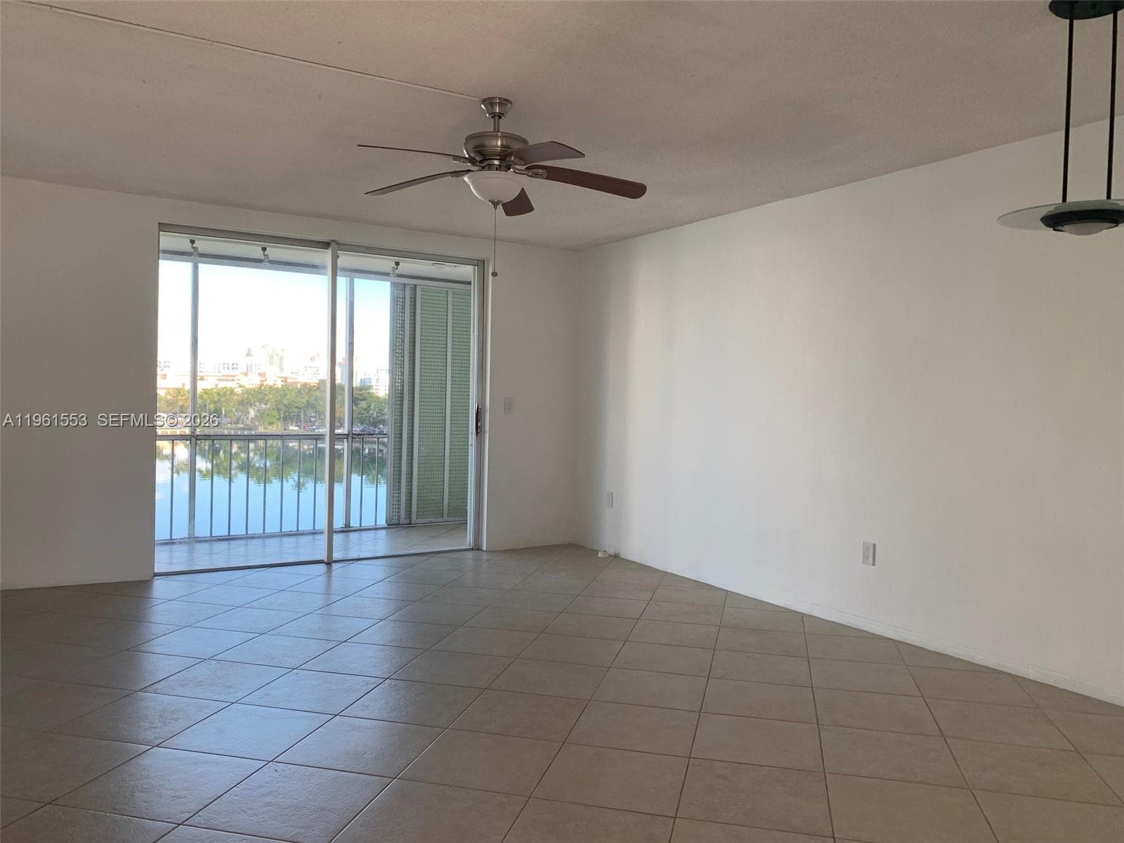 2999 POINT EAST DR # C609, Aventura FL 33160 — 3