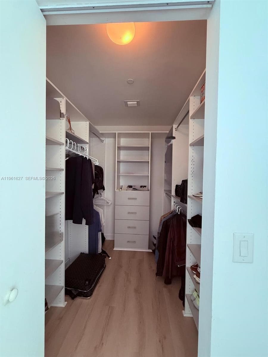 501 NE 31st St # 1808, Miami FL 33137 — 26