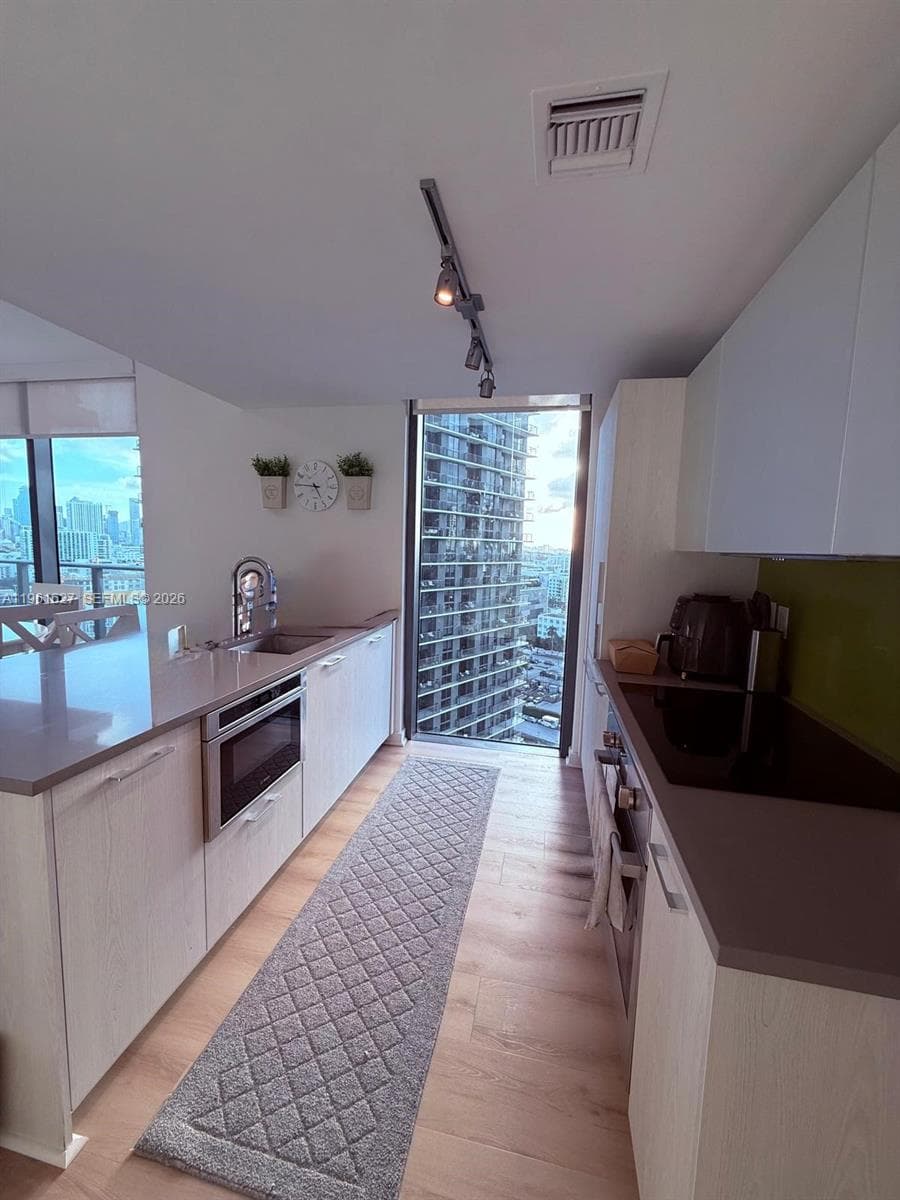 501 NE 31st St # 1808, Miami FL 33137 — 20