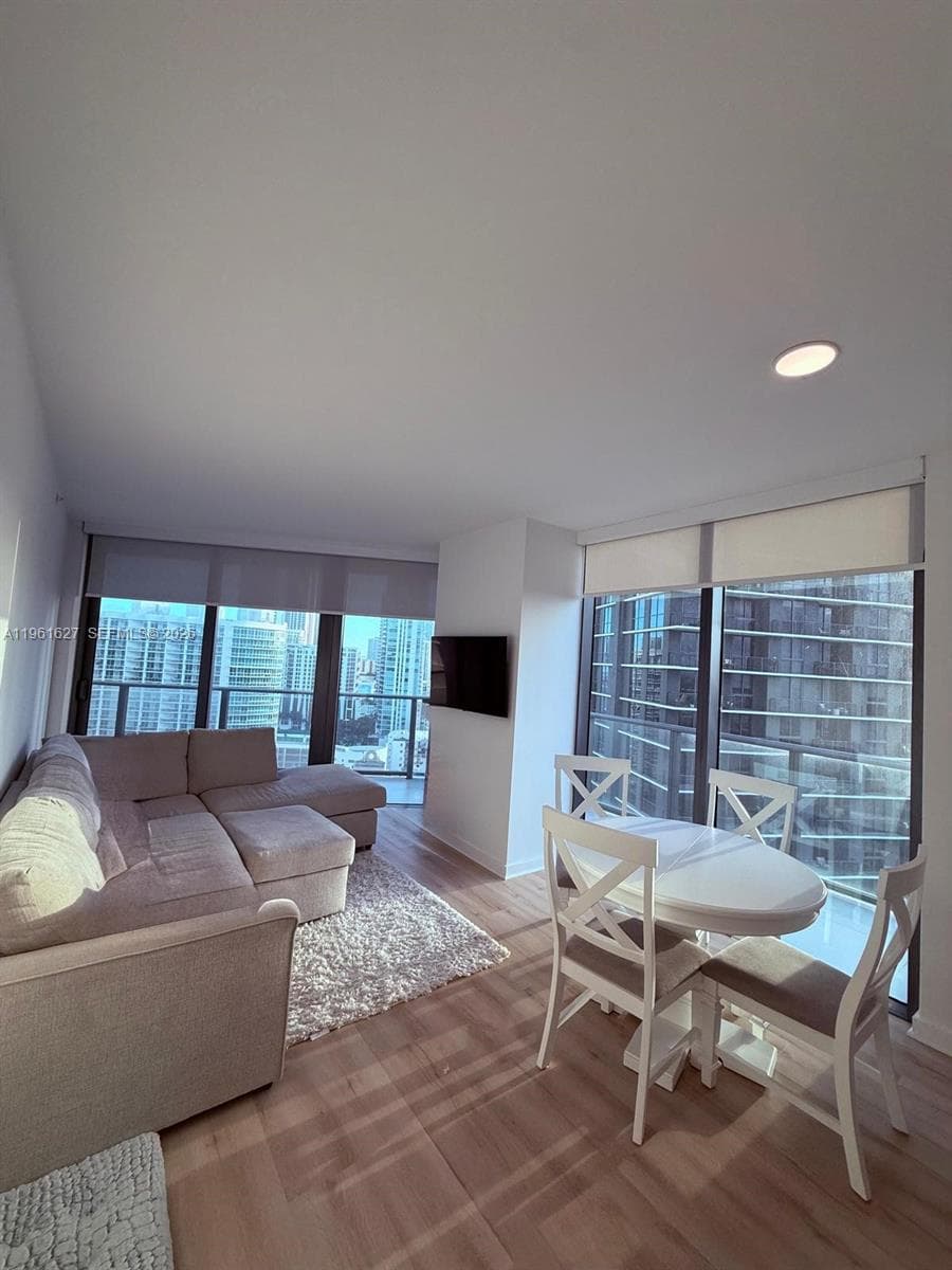 501 NE 31st St # 1808, Miami FL 33137 — 31