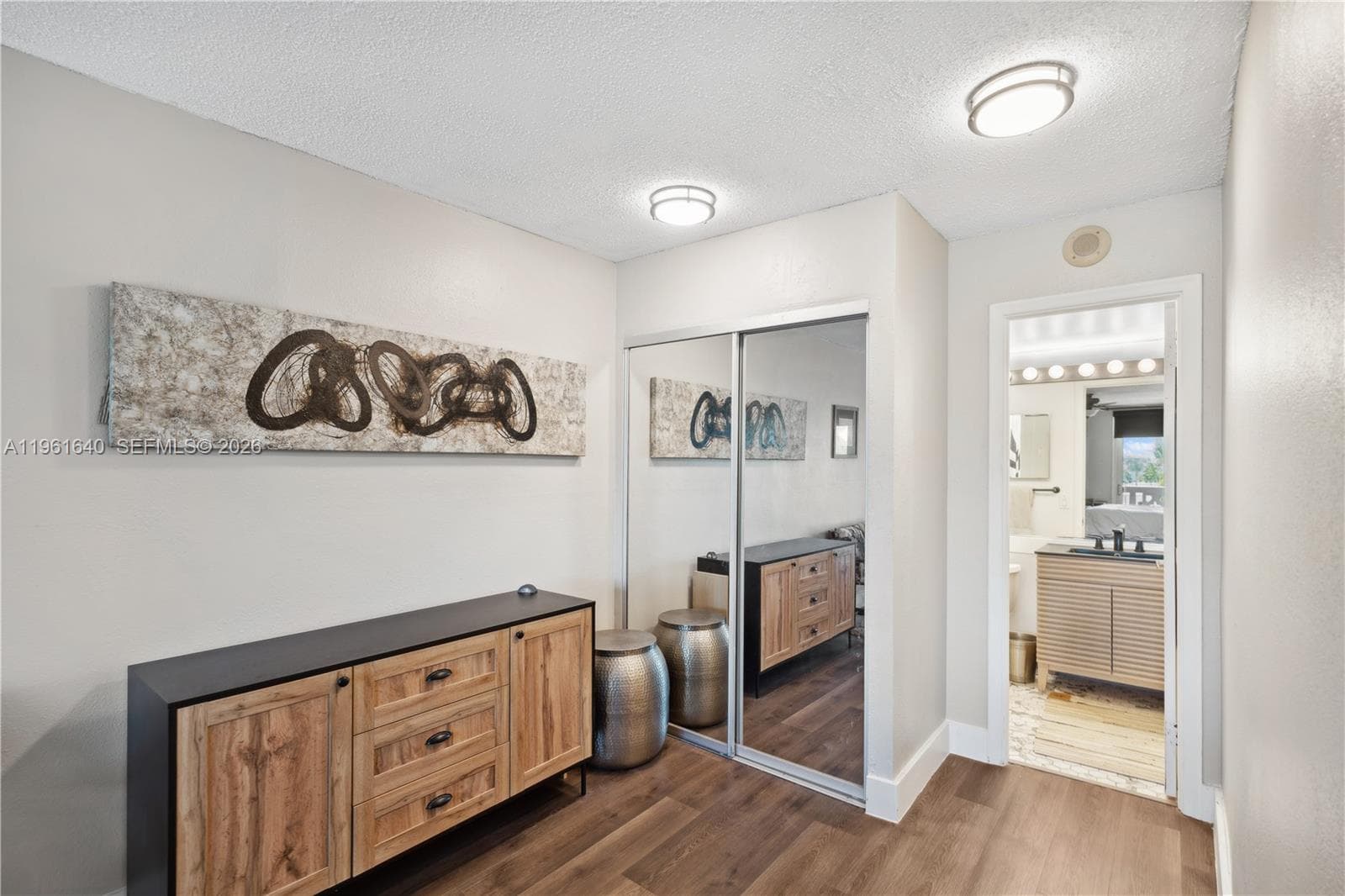 1020 Meridian Ave # 403, Miami Beach FL 33139 — 17