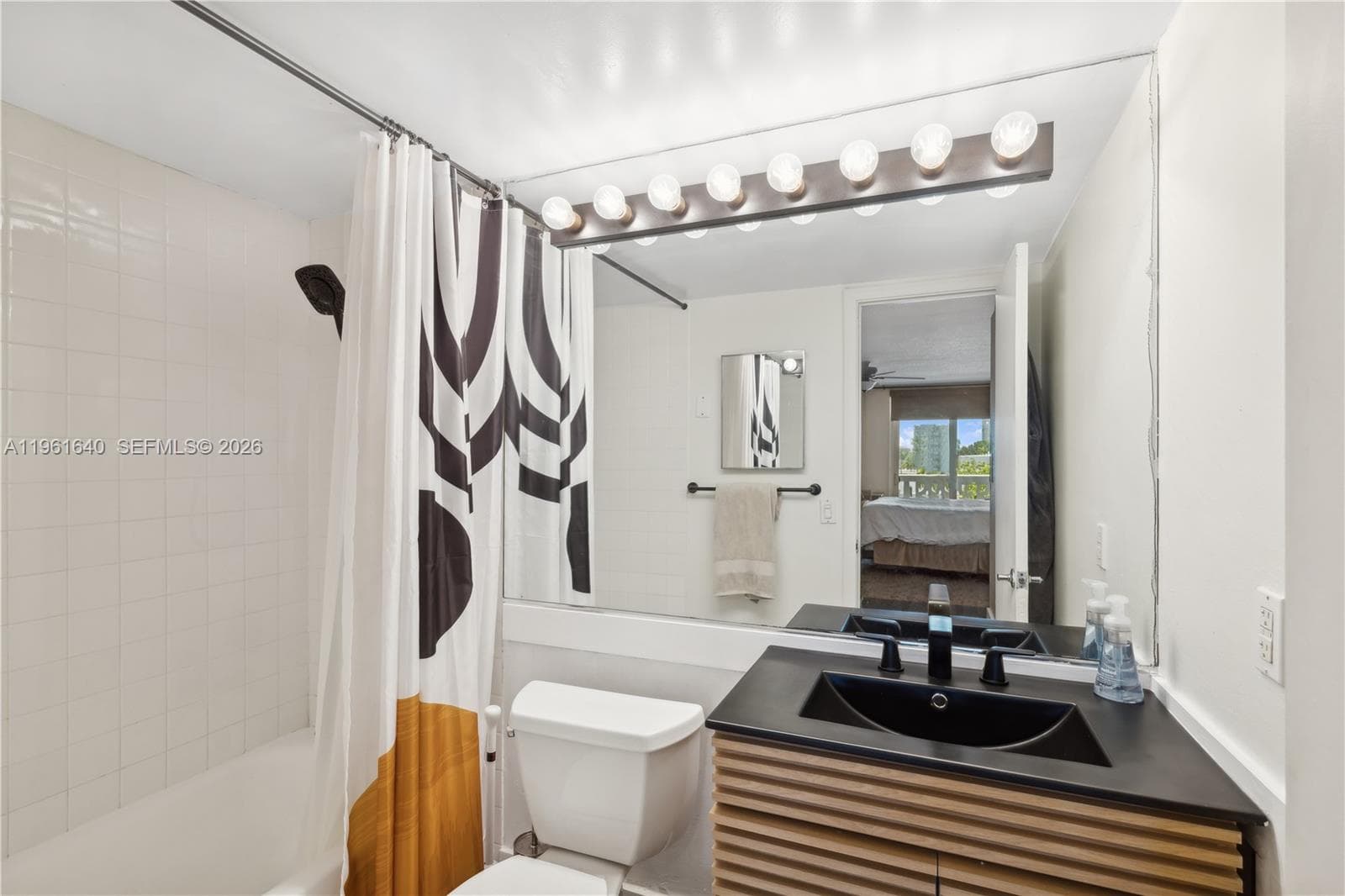 1020 Meridian Ave # 403, Miami Beach FL 33139 — 18