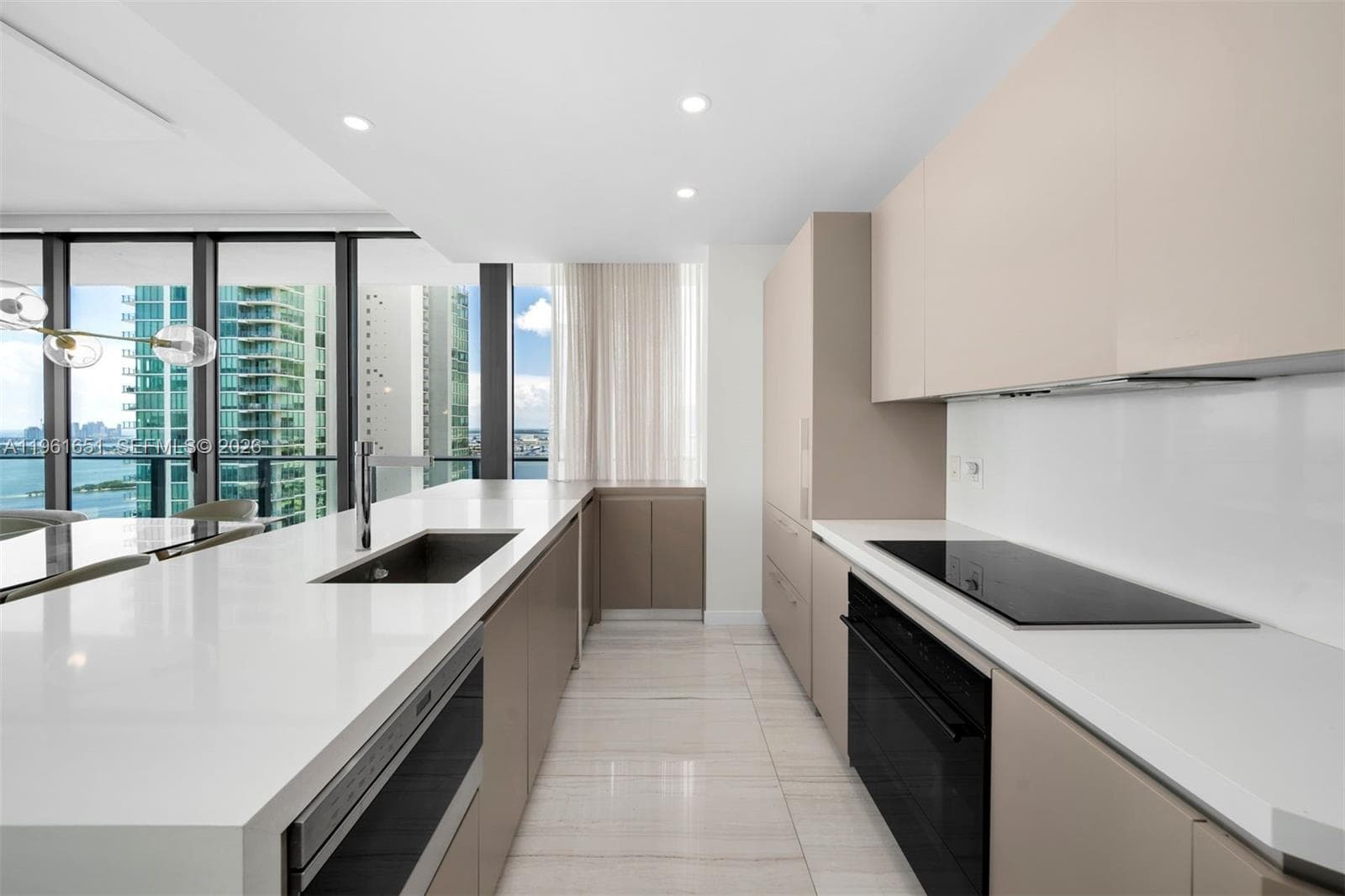 480 NE 31st St # 3401, Miami FL 33137 — 5