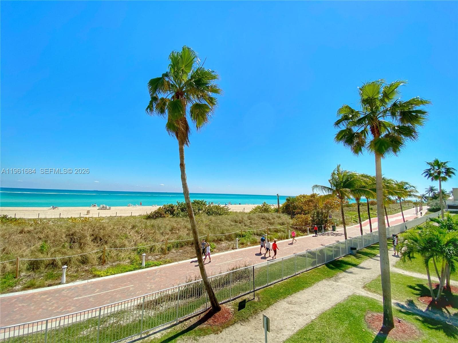 5601 Collins Ave # 1423, Miami Beach FL 33140 — 14