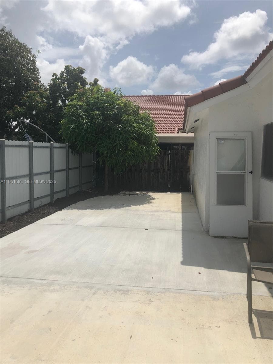 5531 NW 188th St, Miami Gardens FL 33055 — 5